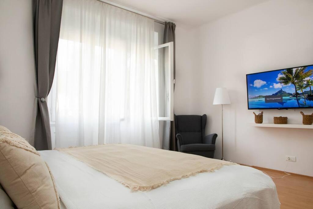 ספליט Brand New City Center Apartment Nostalgija מראה חיצוני תמונה