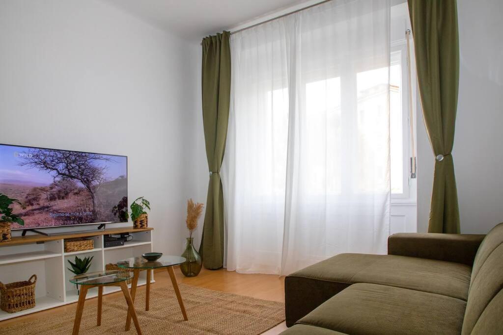 ספליט Brand New City Center Apartment Nostalgija מראה חיצוני תמונה